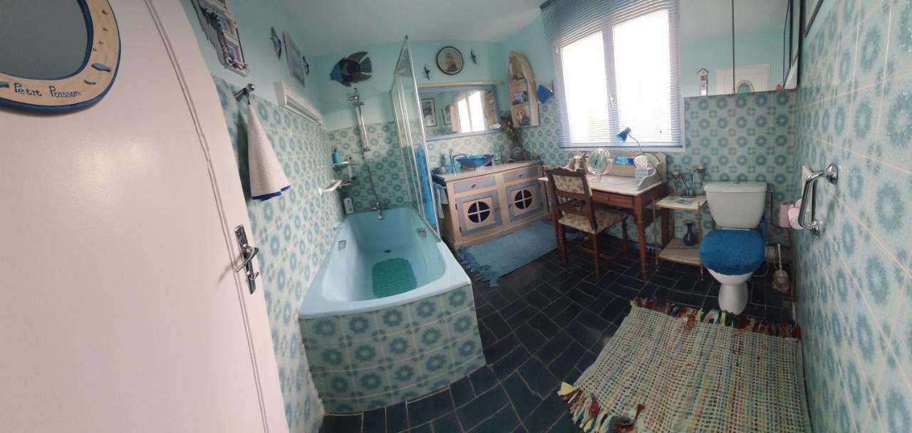 Le Petit Manoir Bed & Breakfast วูซ์-ซัวร์-แมร์ ภายนอก รูปภาพ